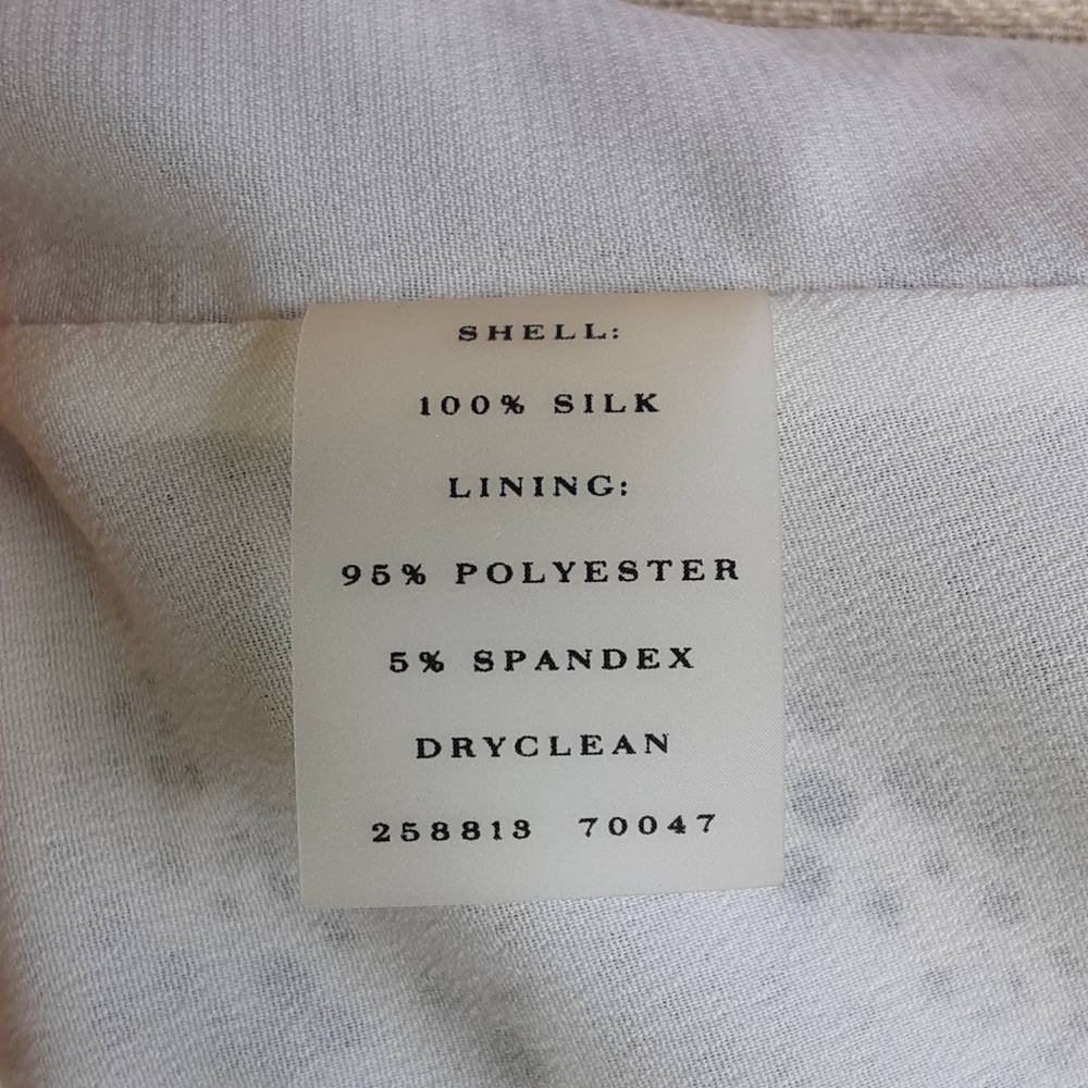 Ann Taylor Silk Sleeveless Career Blouse Size 12. - Picture 10 of 10